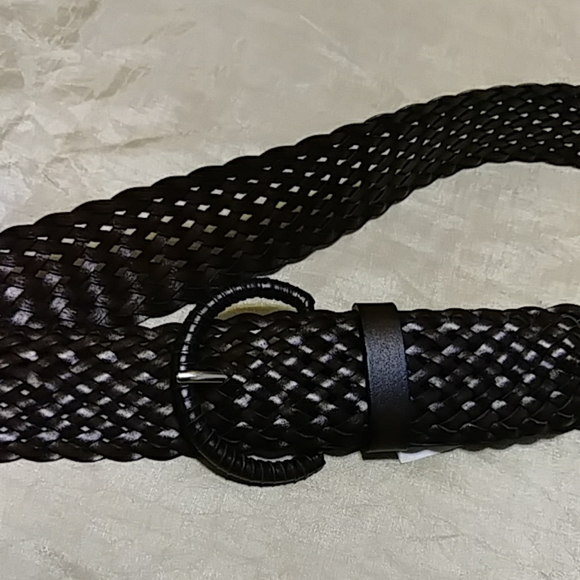 Banana Republic Brown Leather Woven Belt - Picture 3 of 3